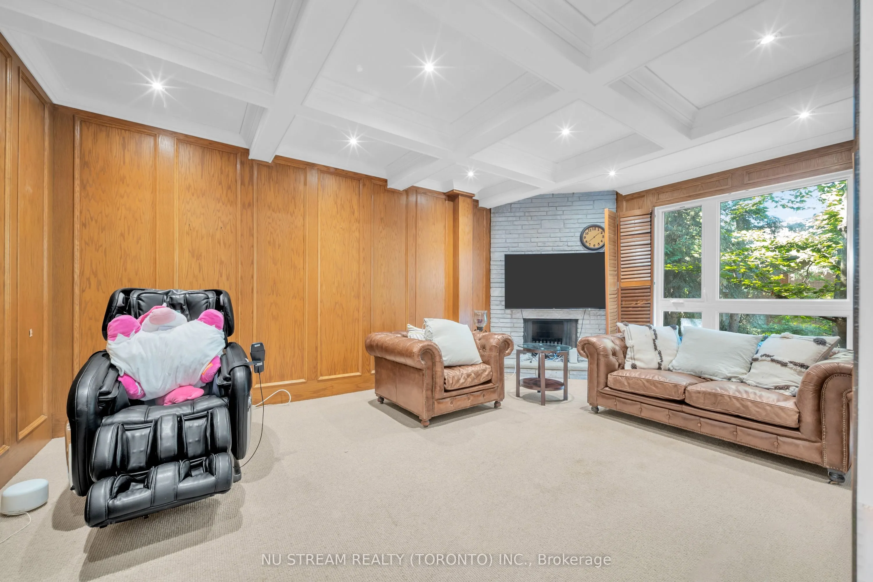 35 Penwood Crescent
