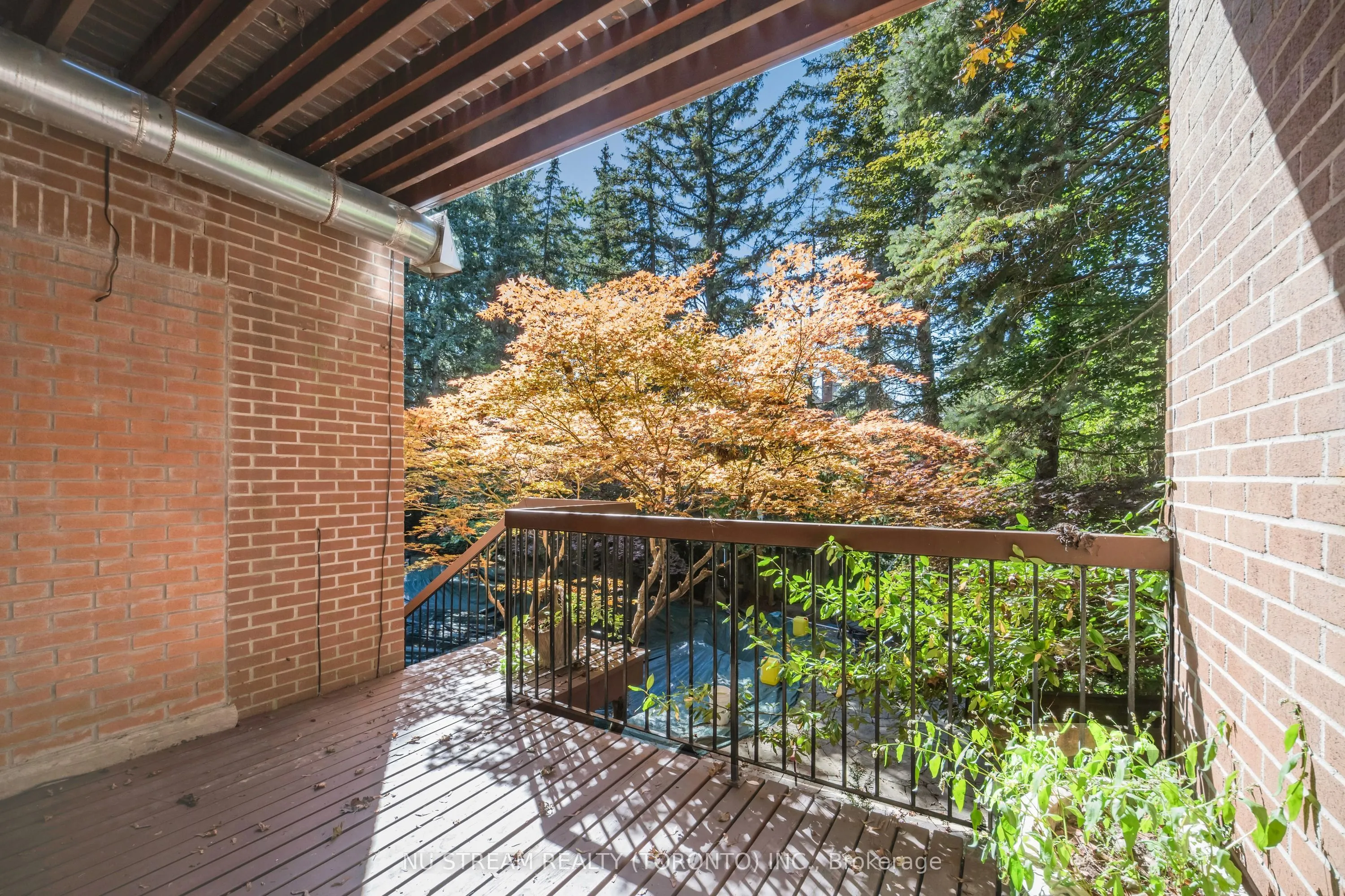 35 Penwood Crescent