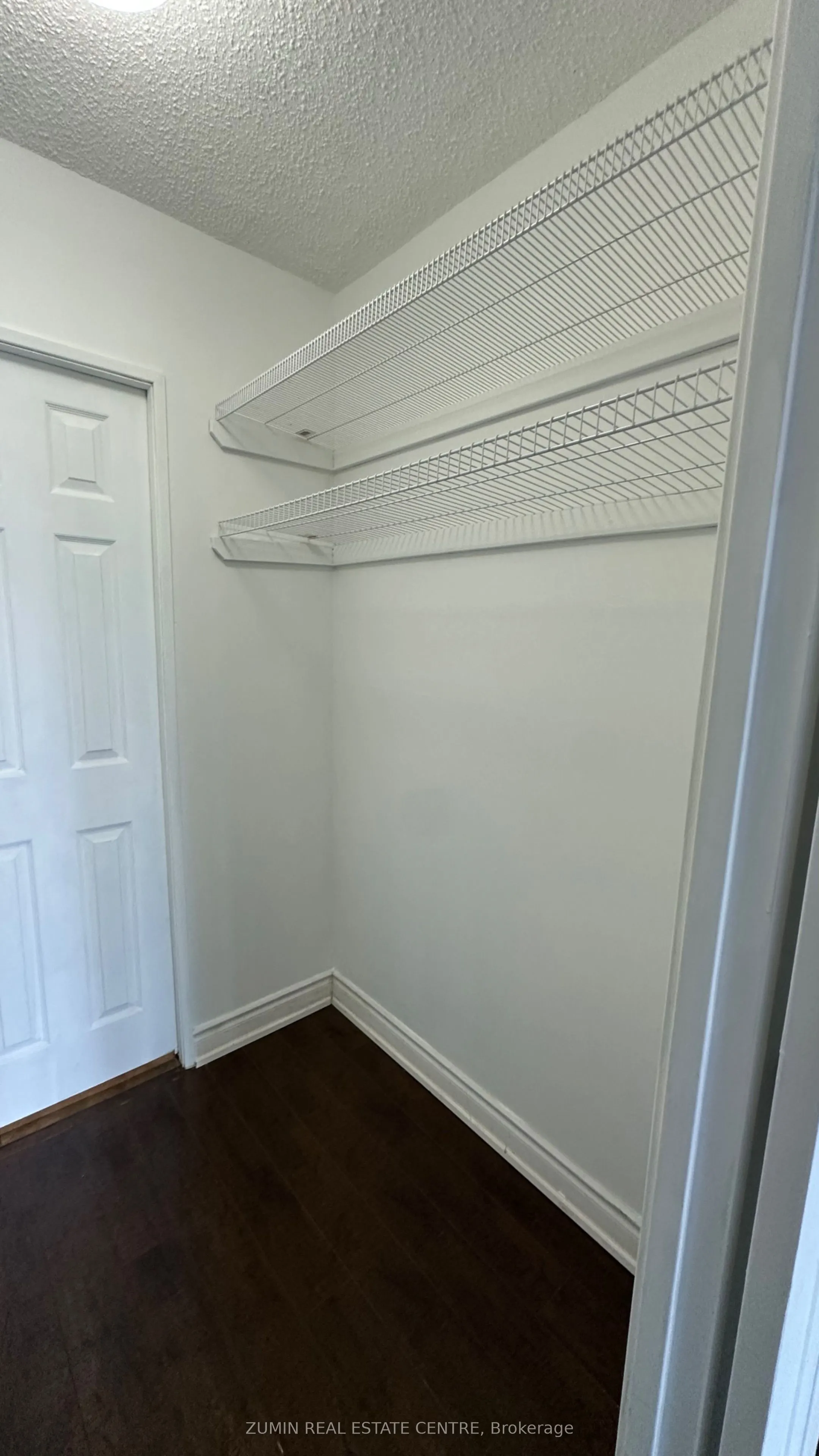 1555 Finch Avenue E #602