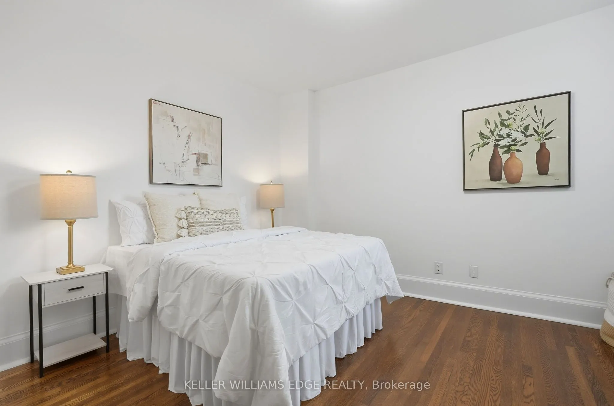 28 Conway Avenue