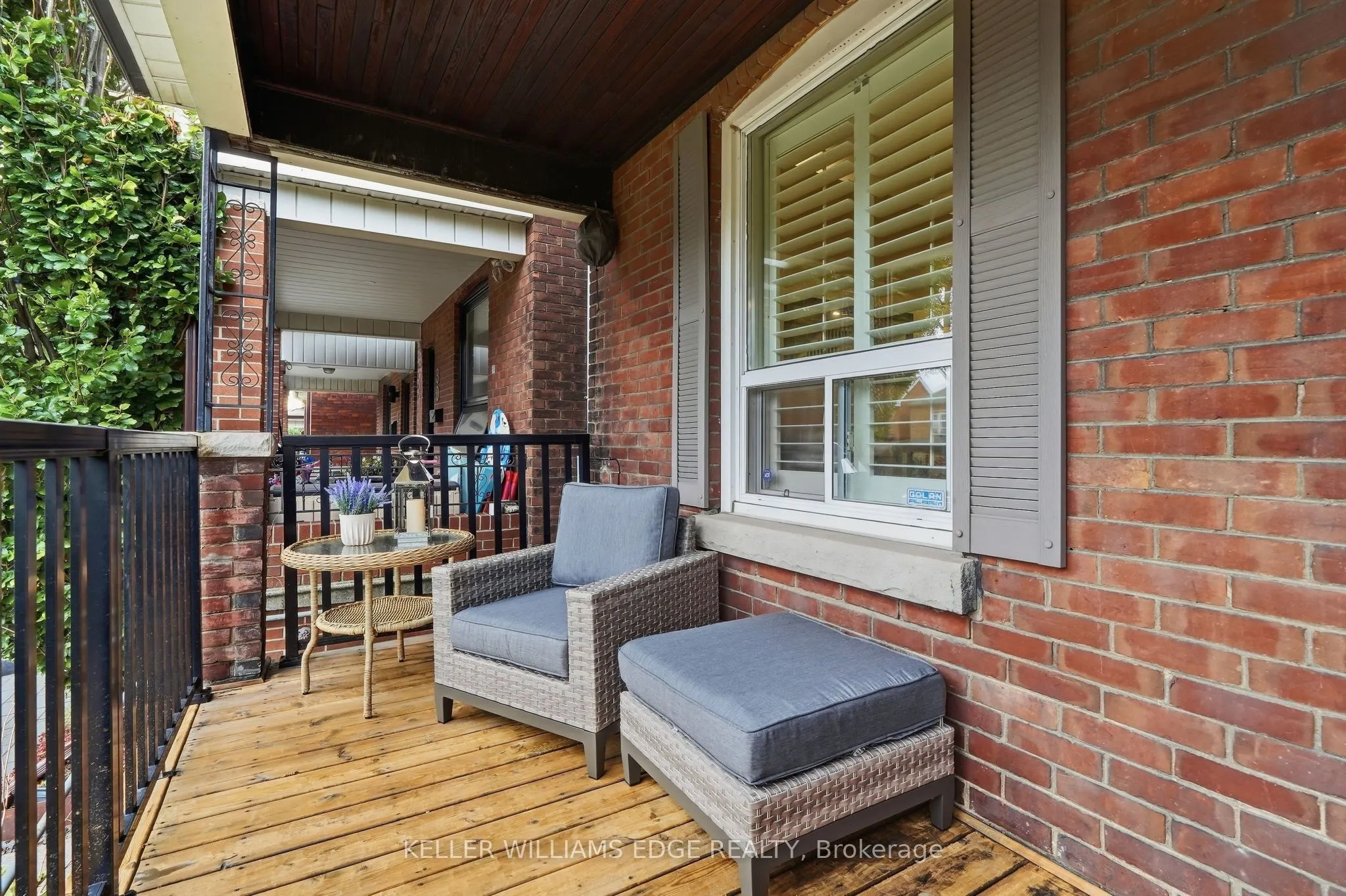 28 Conway Avenue
