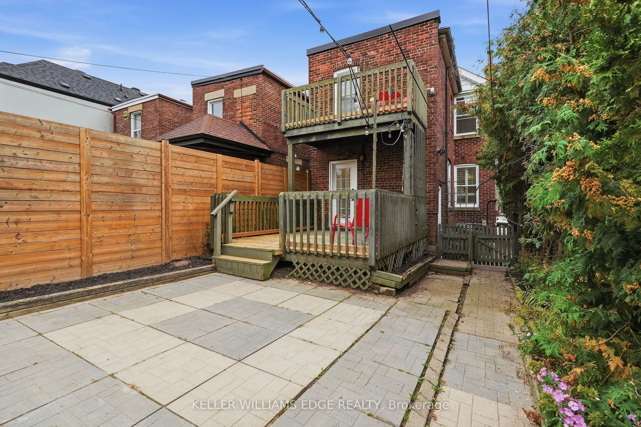 28 Conway Avenue
