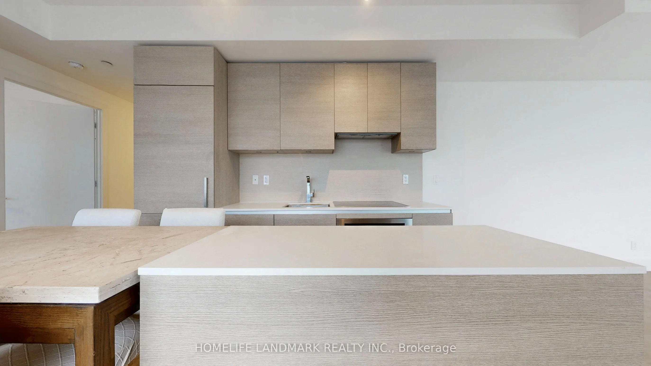 200 Bloor Street W #2305