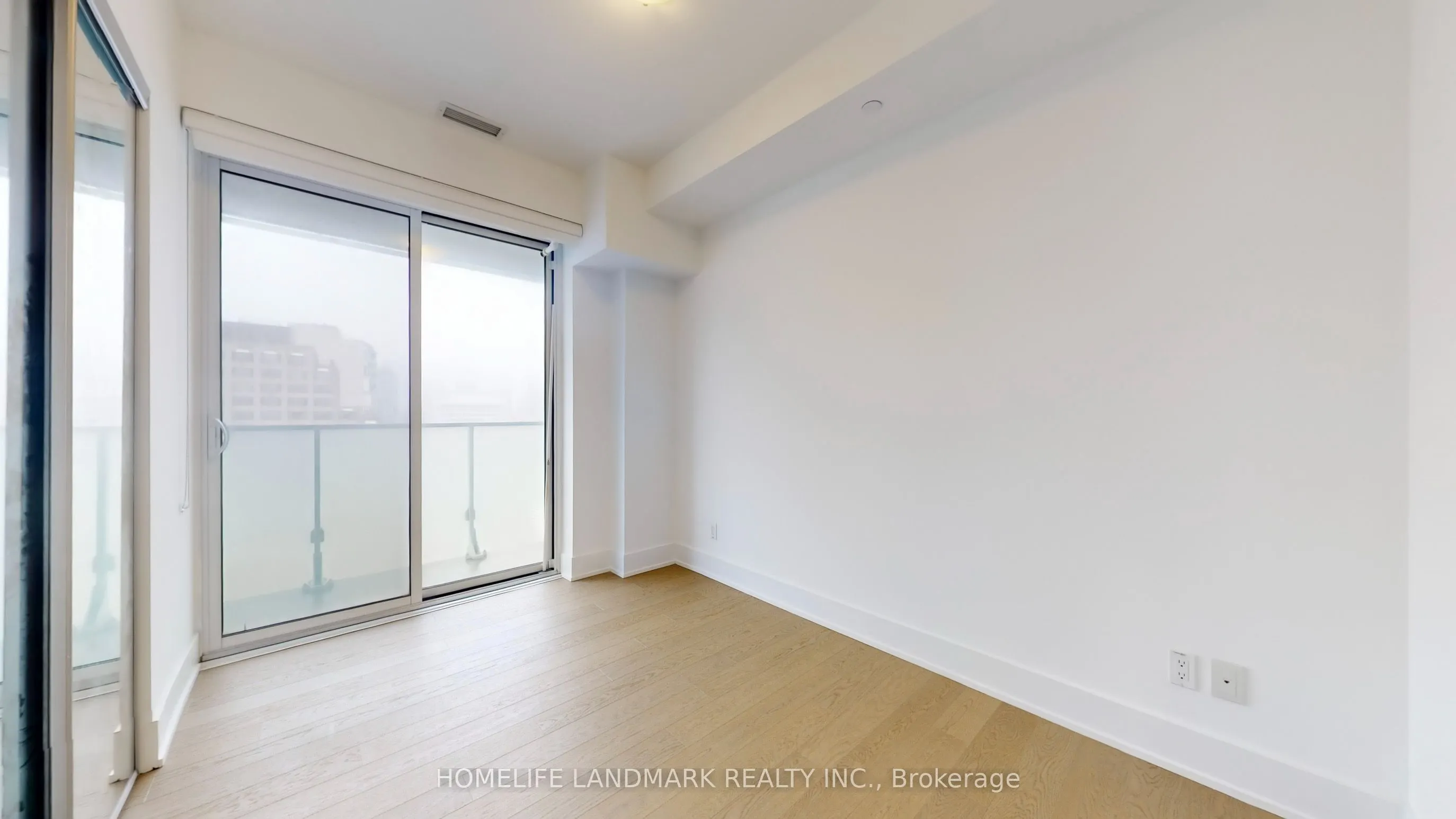 200 Bloor Street W #2305