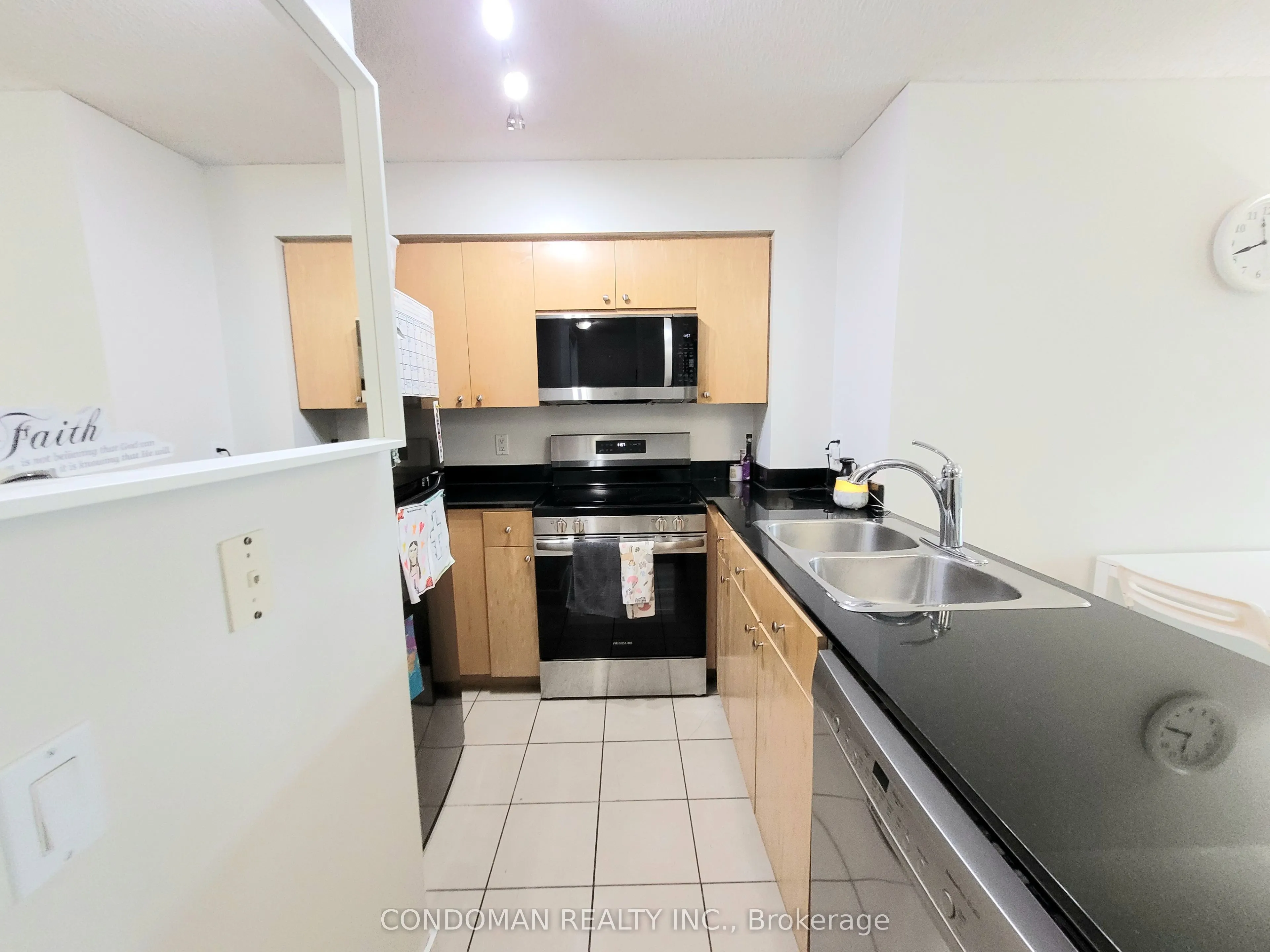 361 Front Street W #1206