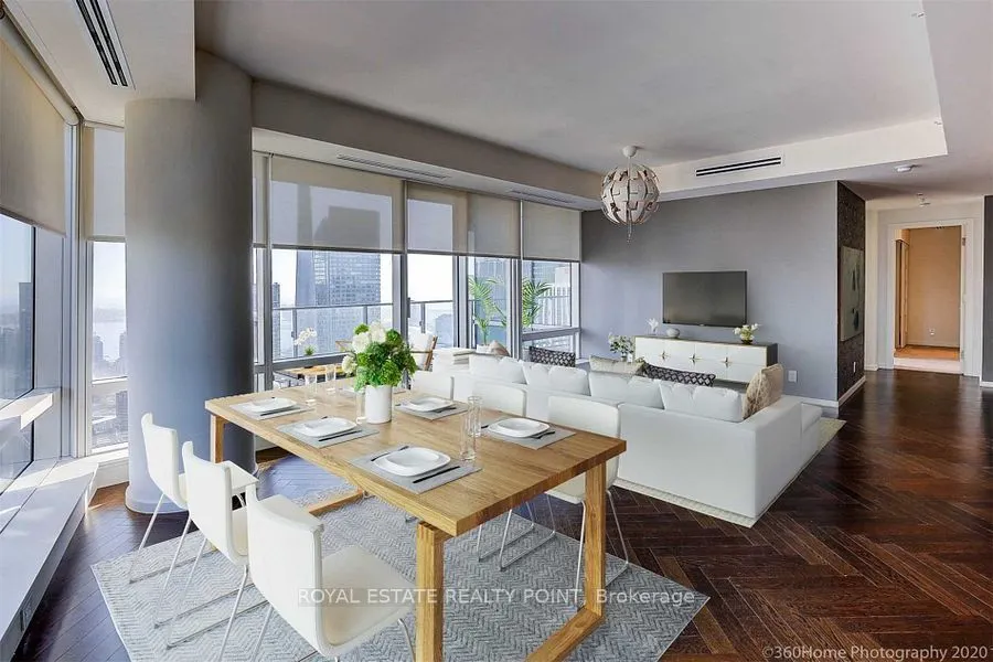 180 University Avenue #4809
