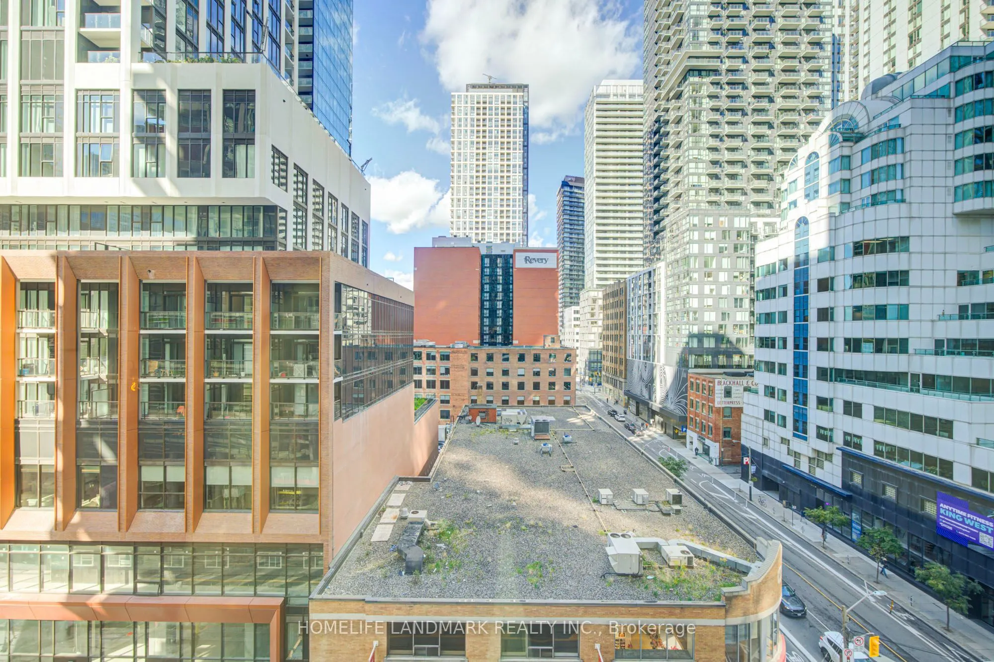 357 King Street W ##501