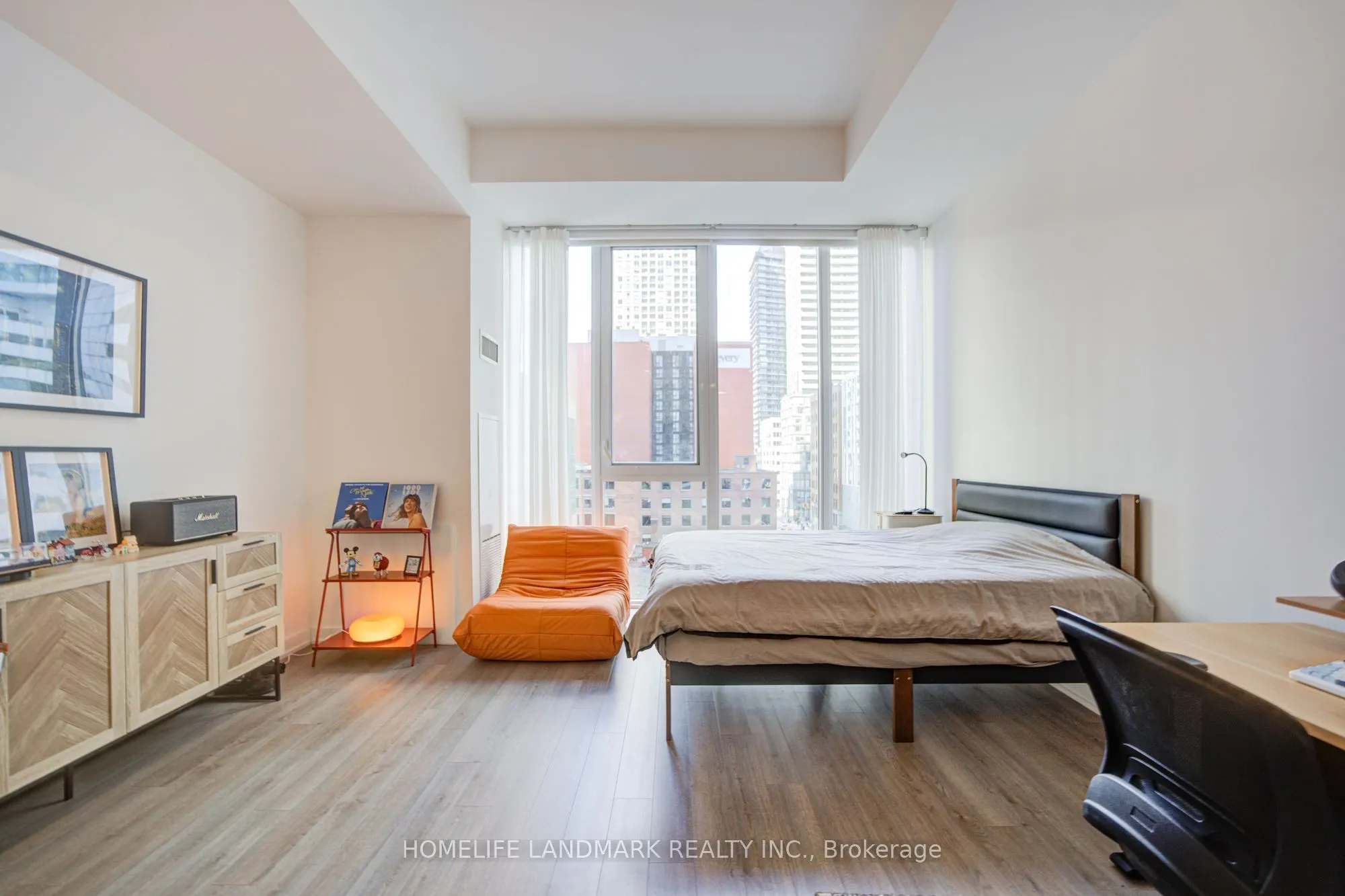357 King Street W ##501
