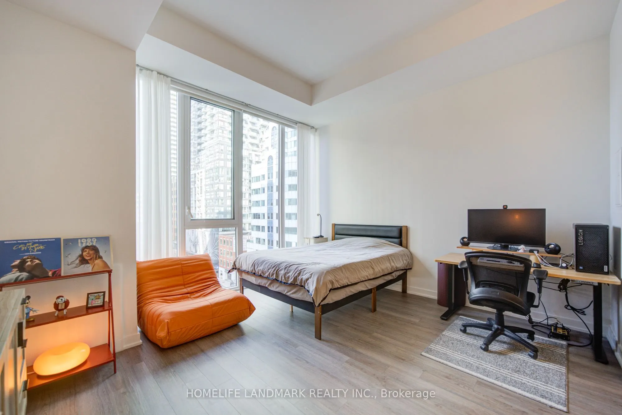 357 King Street W ##501