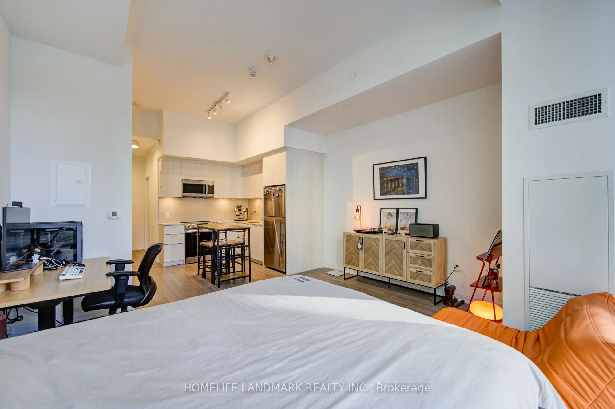 357 King Street W ##501