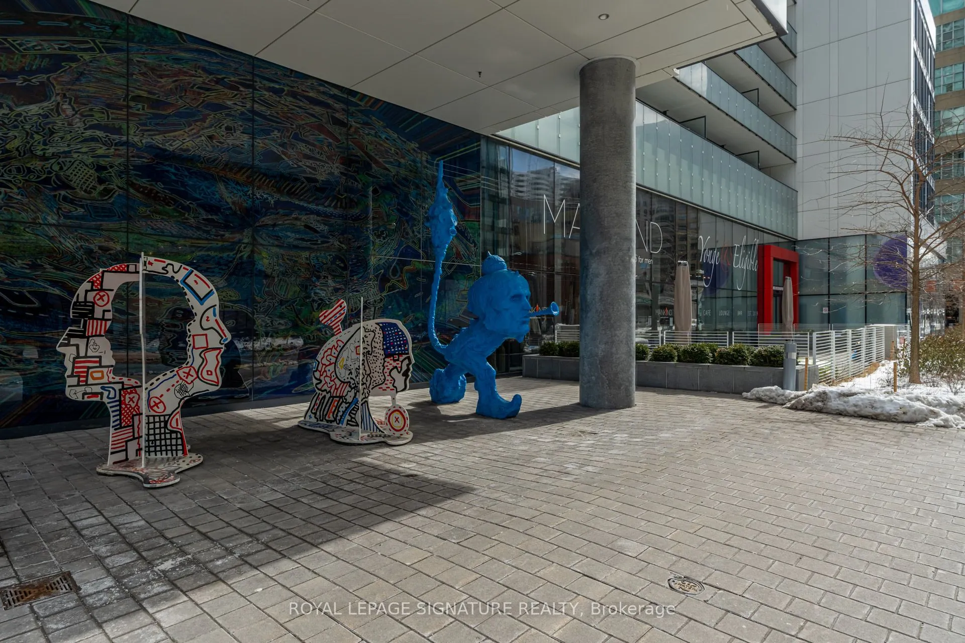 185 Roehampton Avenue #2710