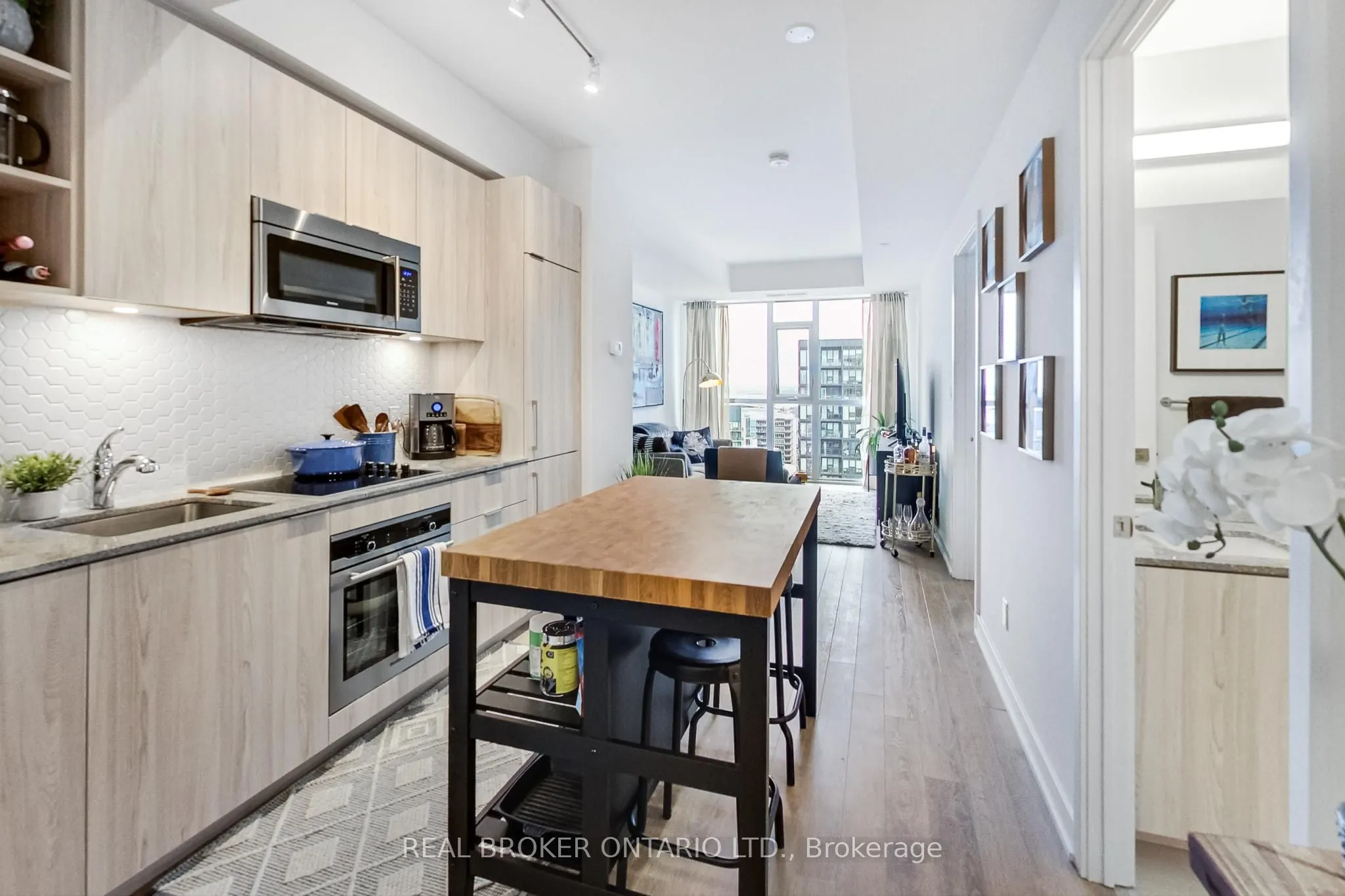 50 Ordnance Street #2904