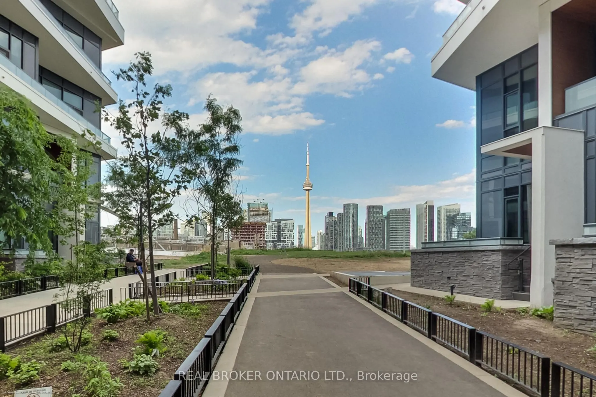 50 Ordnance Street #2904