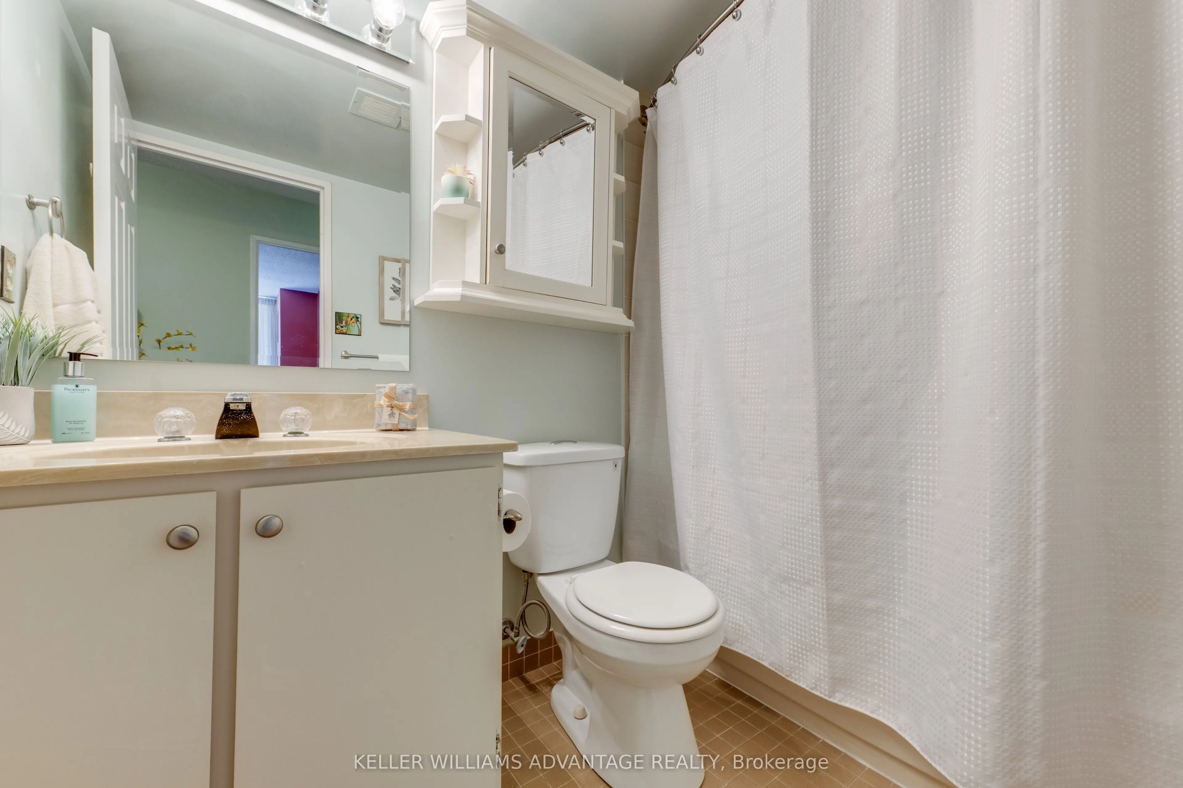 75 Wynford Hts Crescent #302