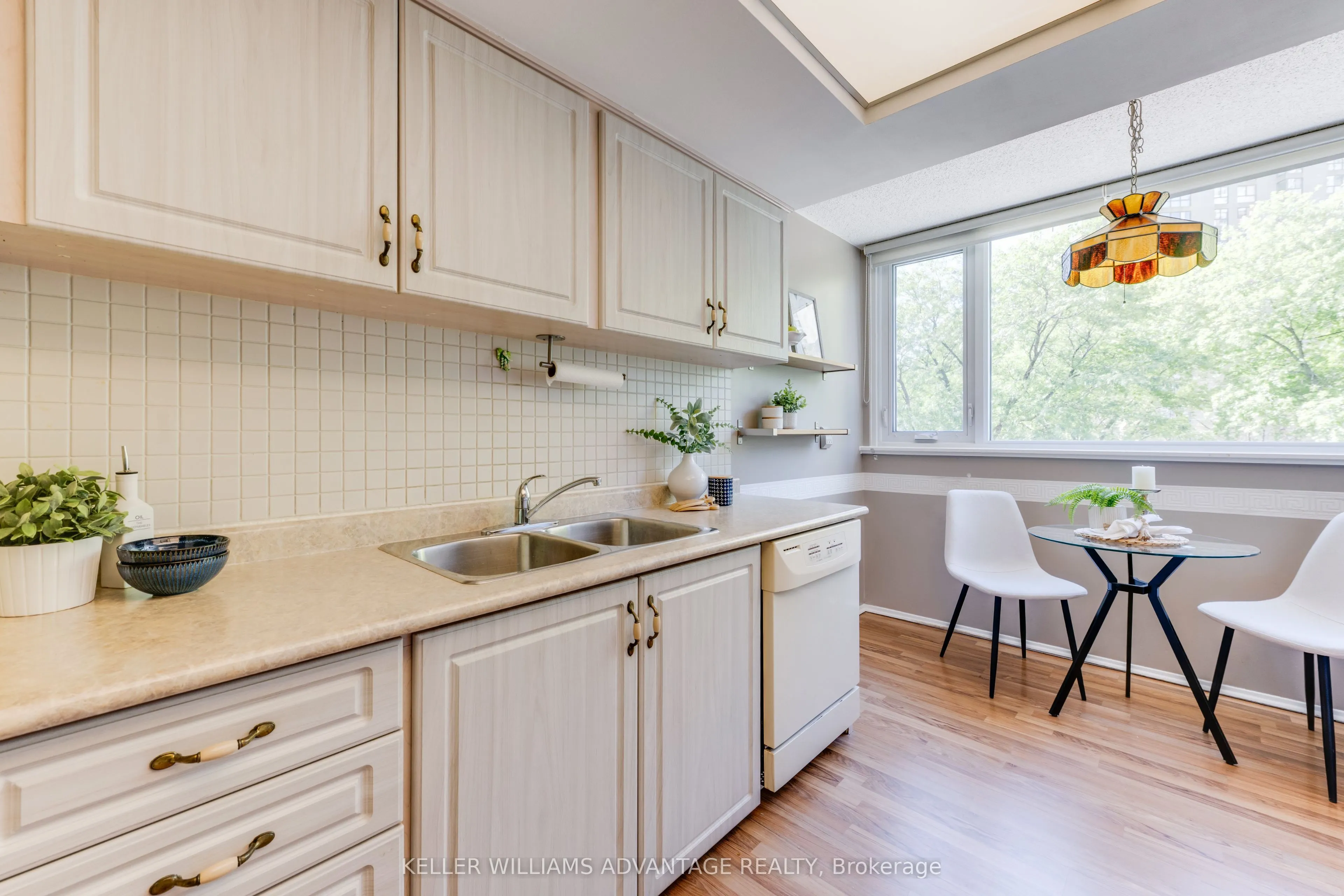 75 Wynford Hts Crescent #302