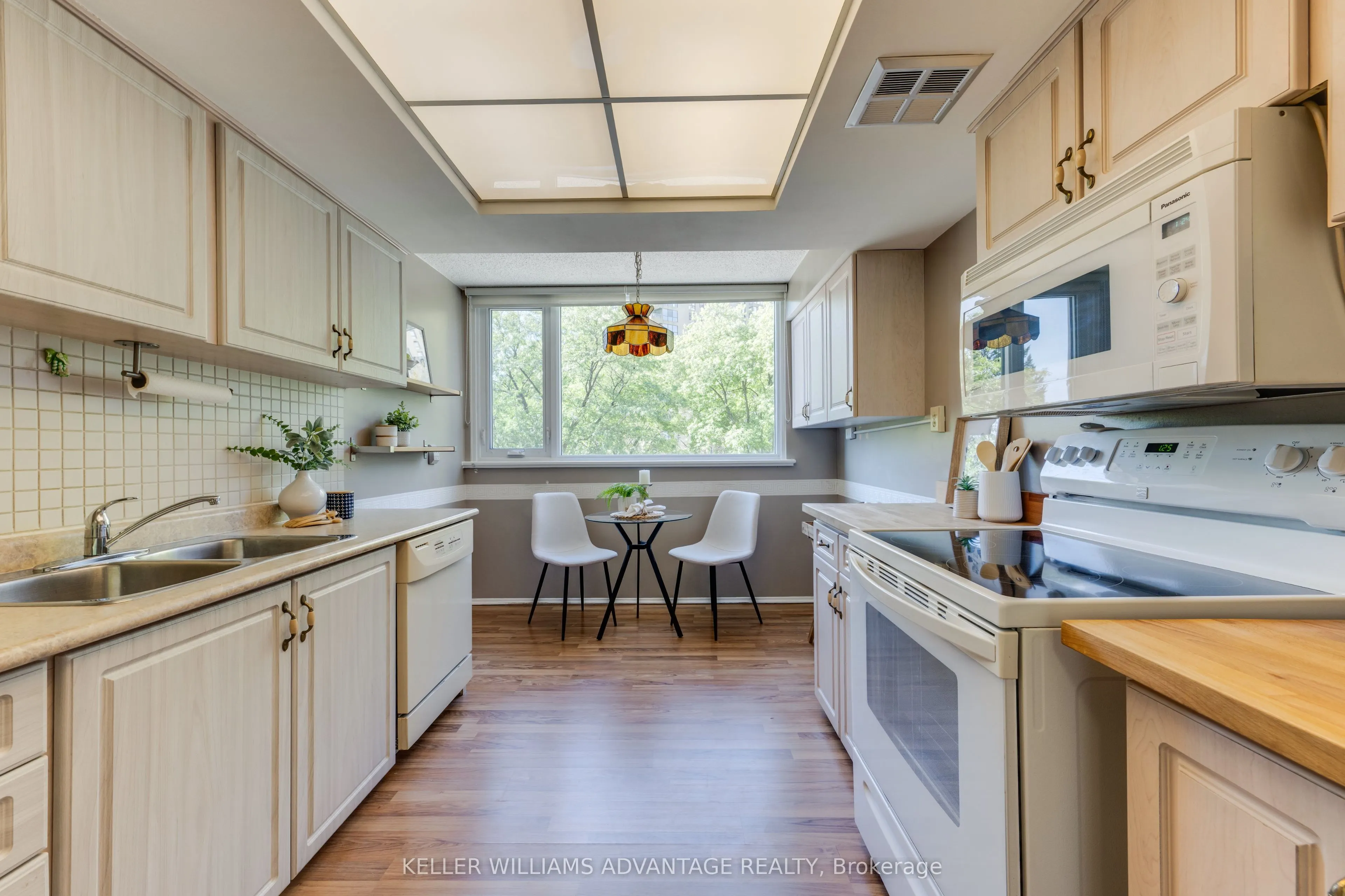 75 Wynford Hts Crescent #302