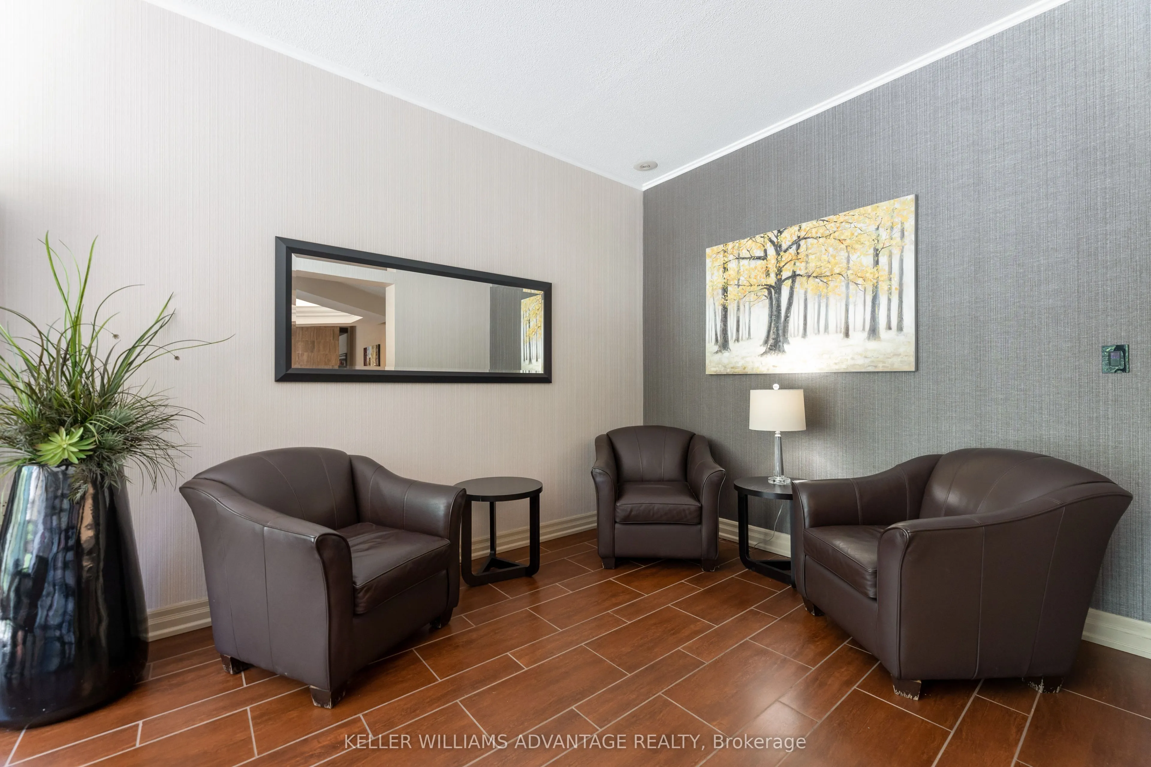 75 Wynford Hts Crescent #302