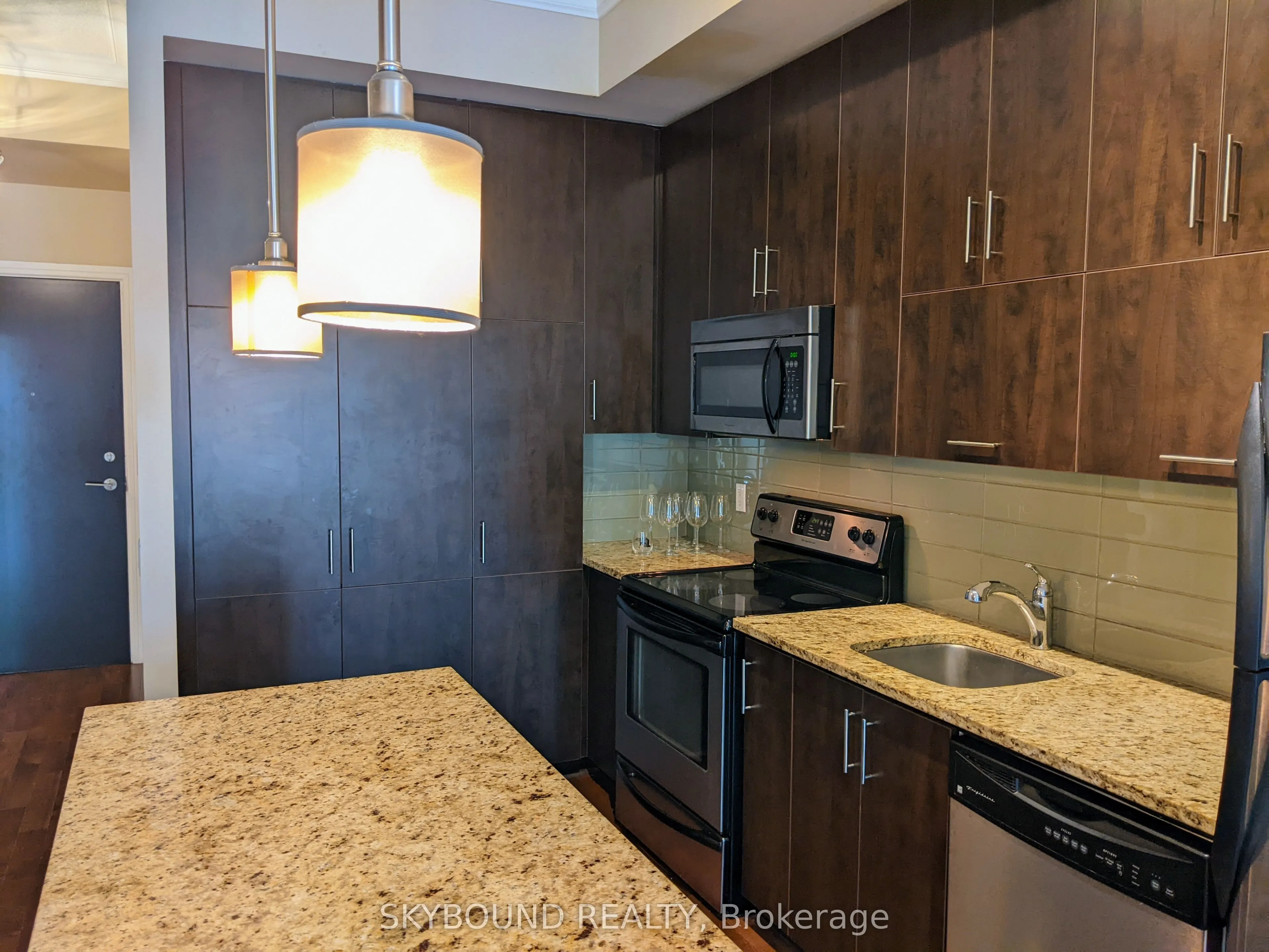 112 George Street #S520