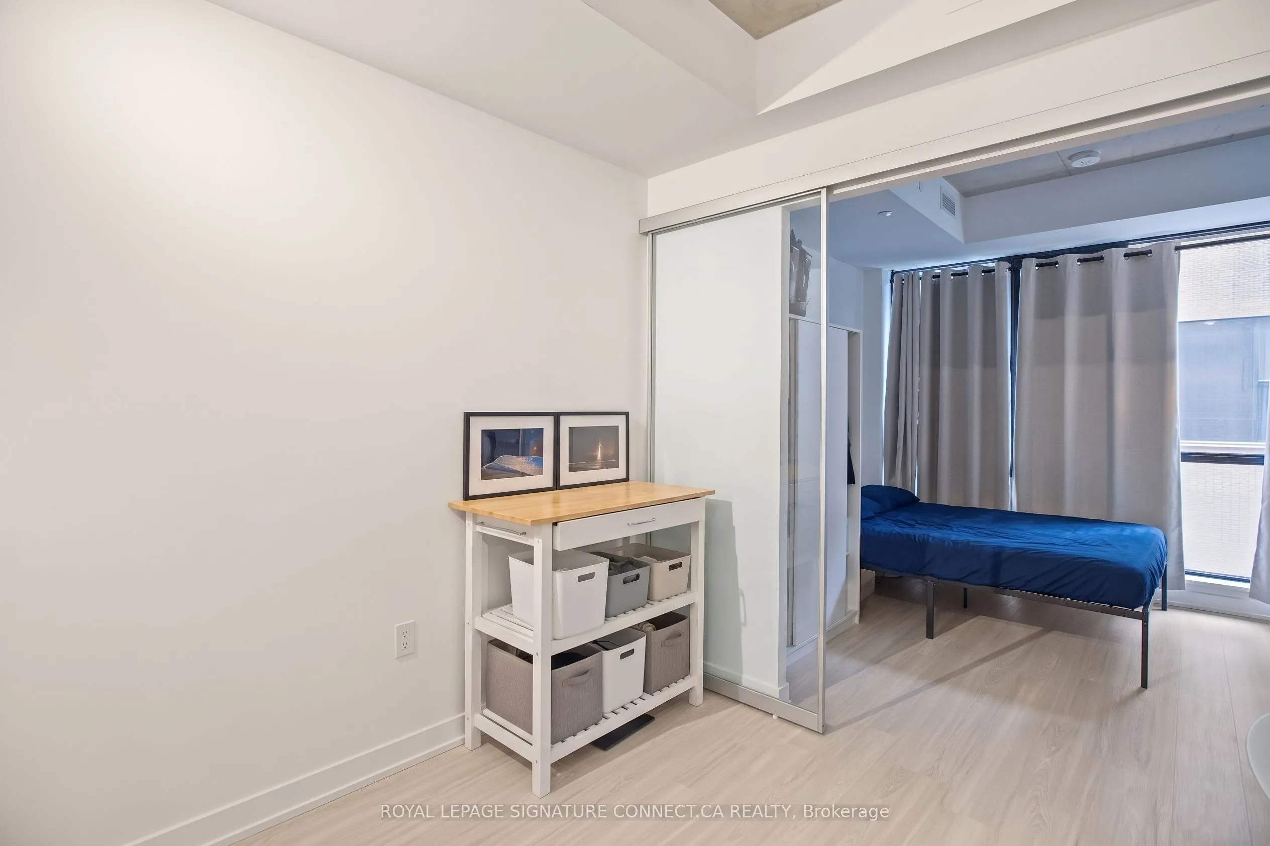 195 McCaul Street #310