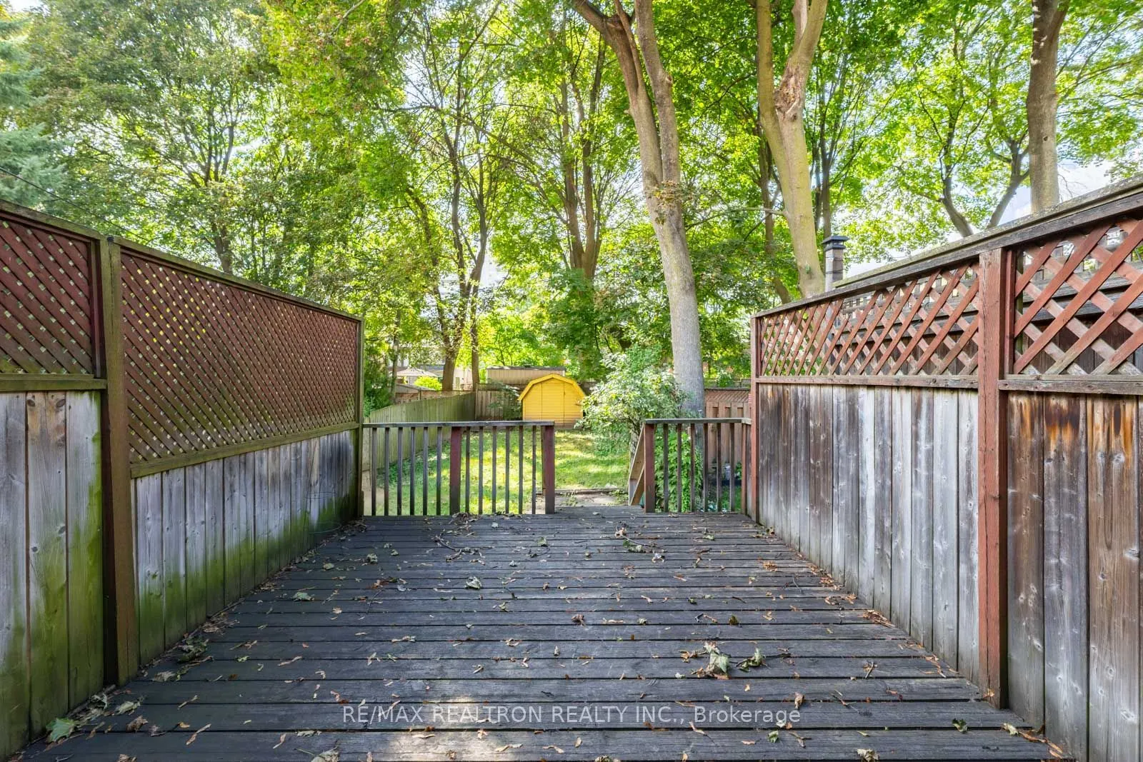 38 Henning Avenue