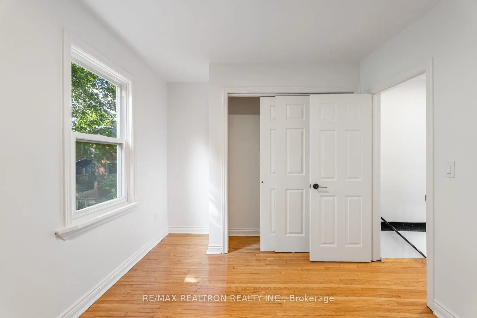 38 Henning Avenue