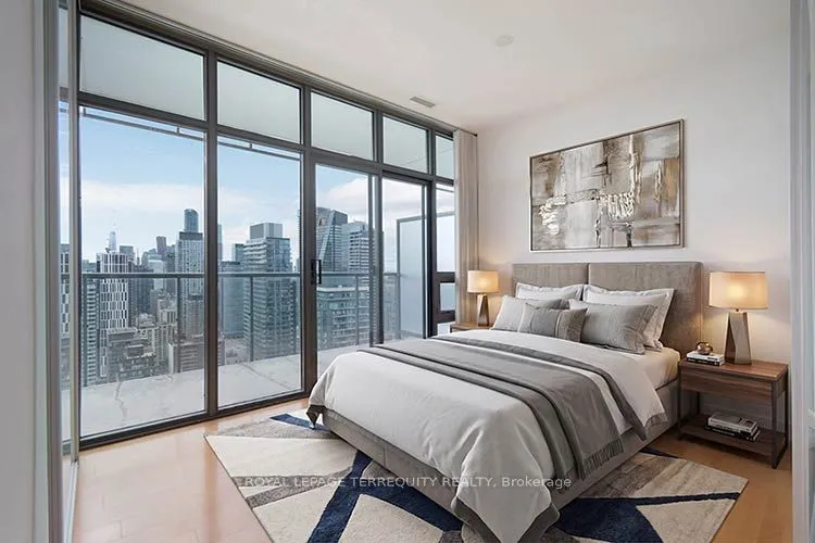 33 Charles Street E #3902