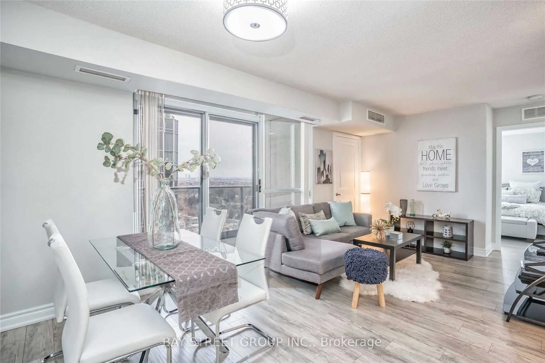5791 Yonge Street #2207