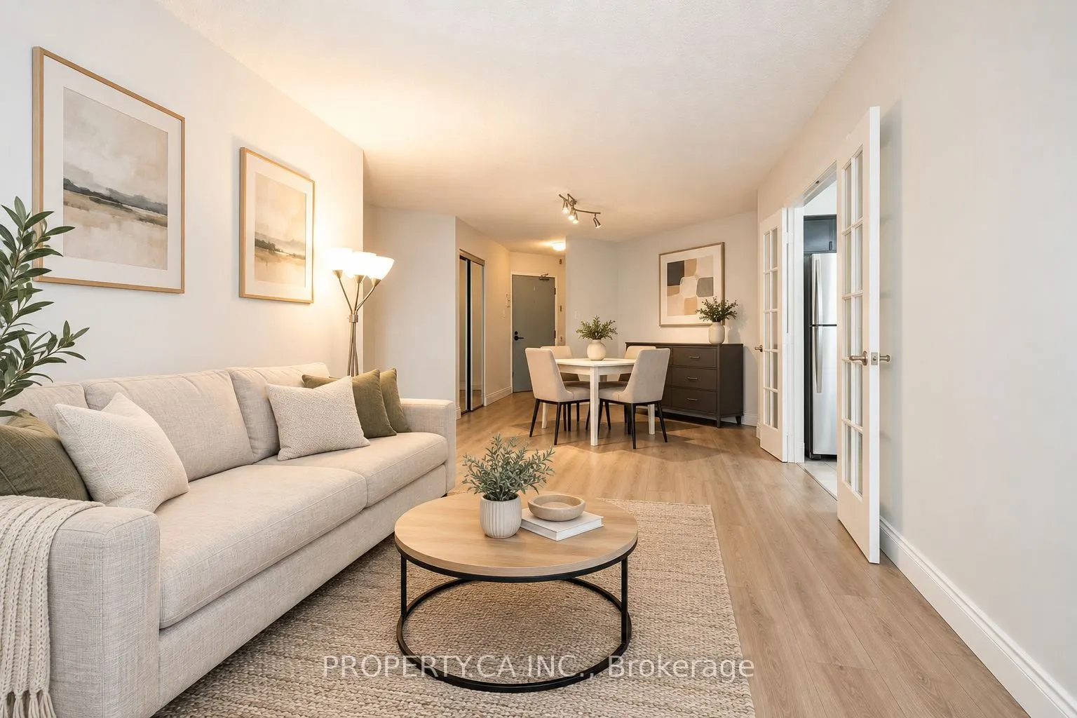 25 Maitland Street W #1001