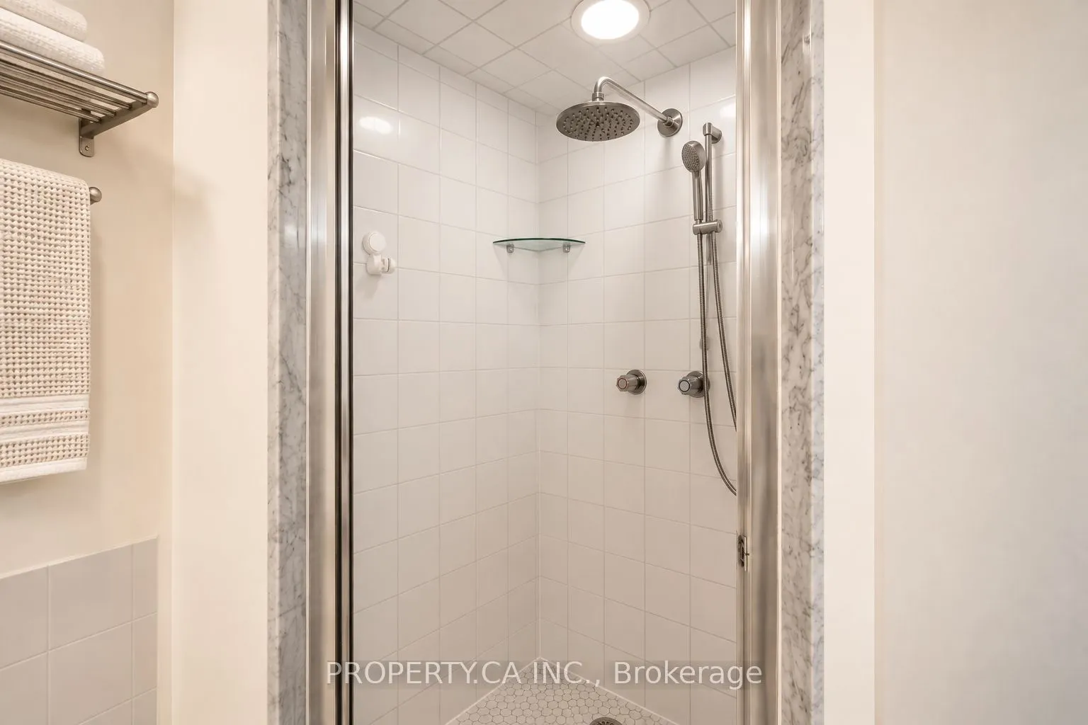 25 Maitland Street W #1001