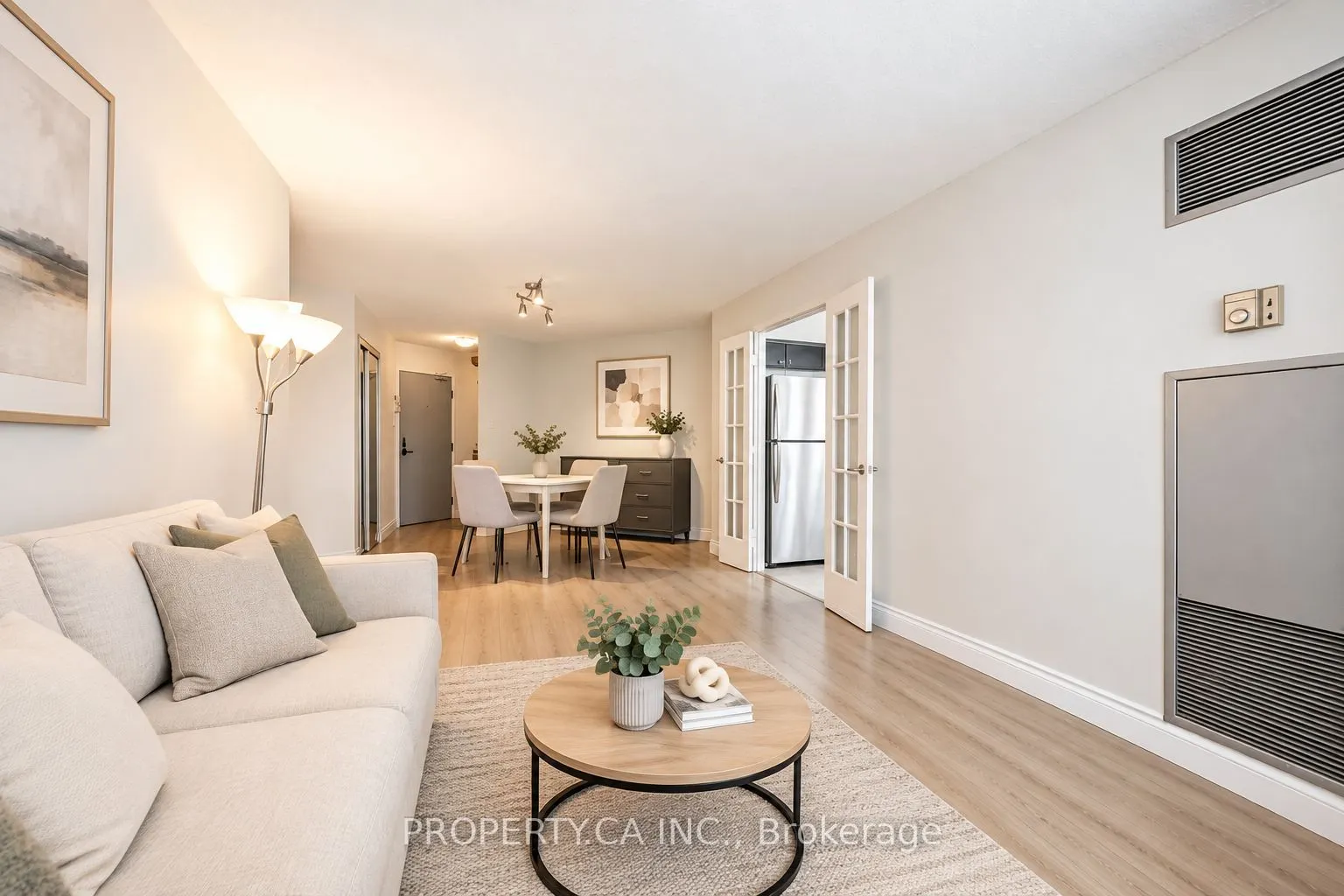 25 Maitland Street W #1001