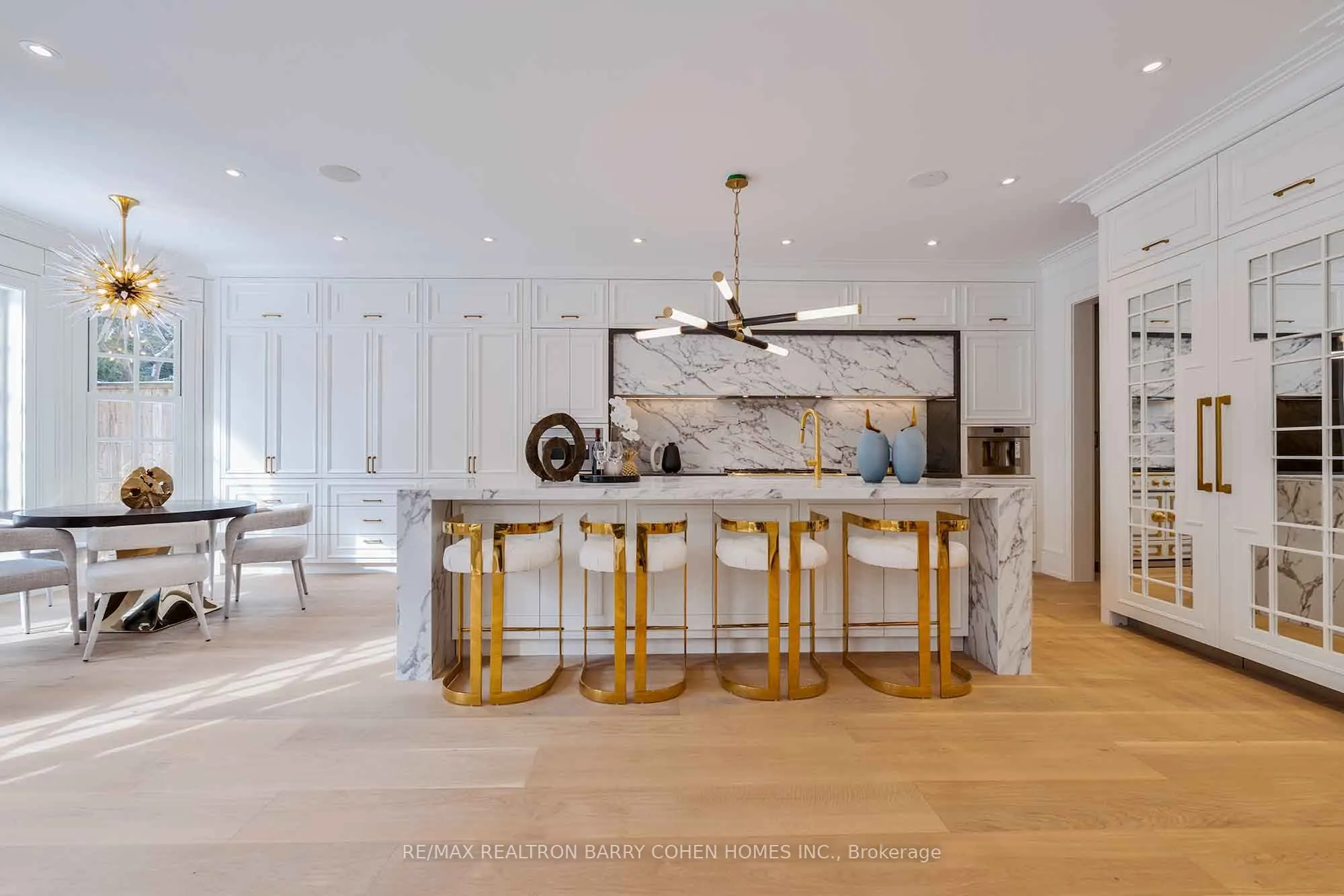 230 Dunvegan Road
