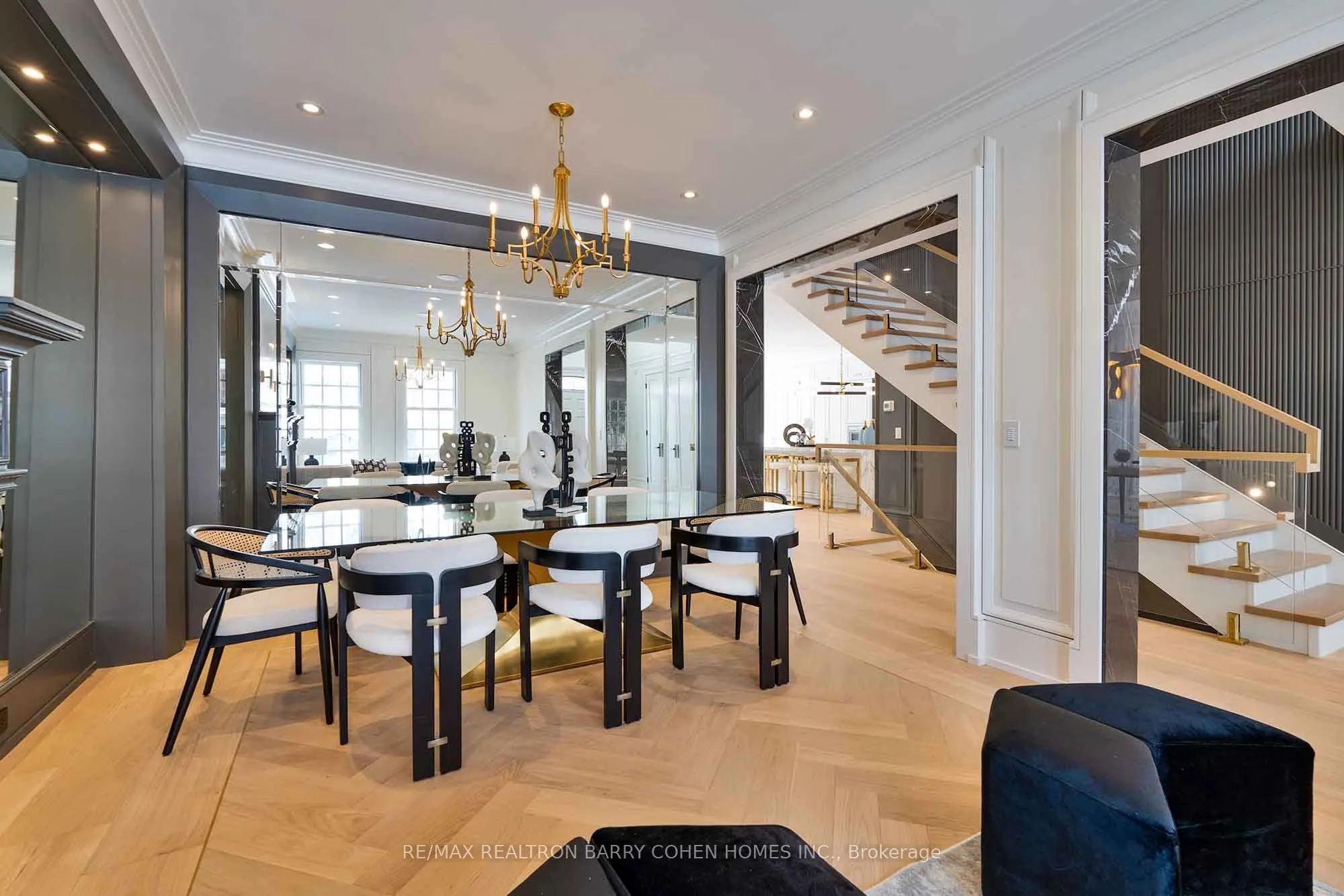 230 Dunvegan Road