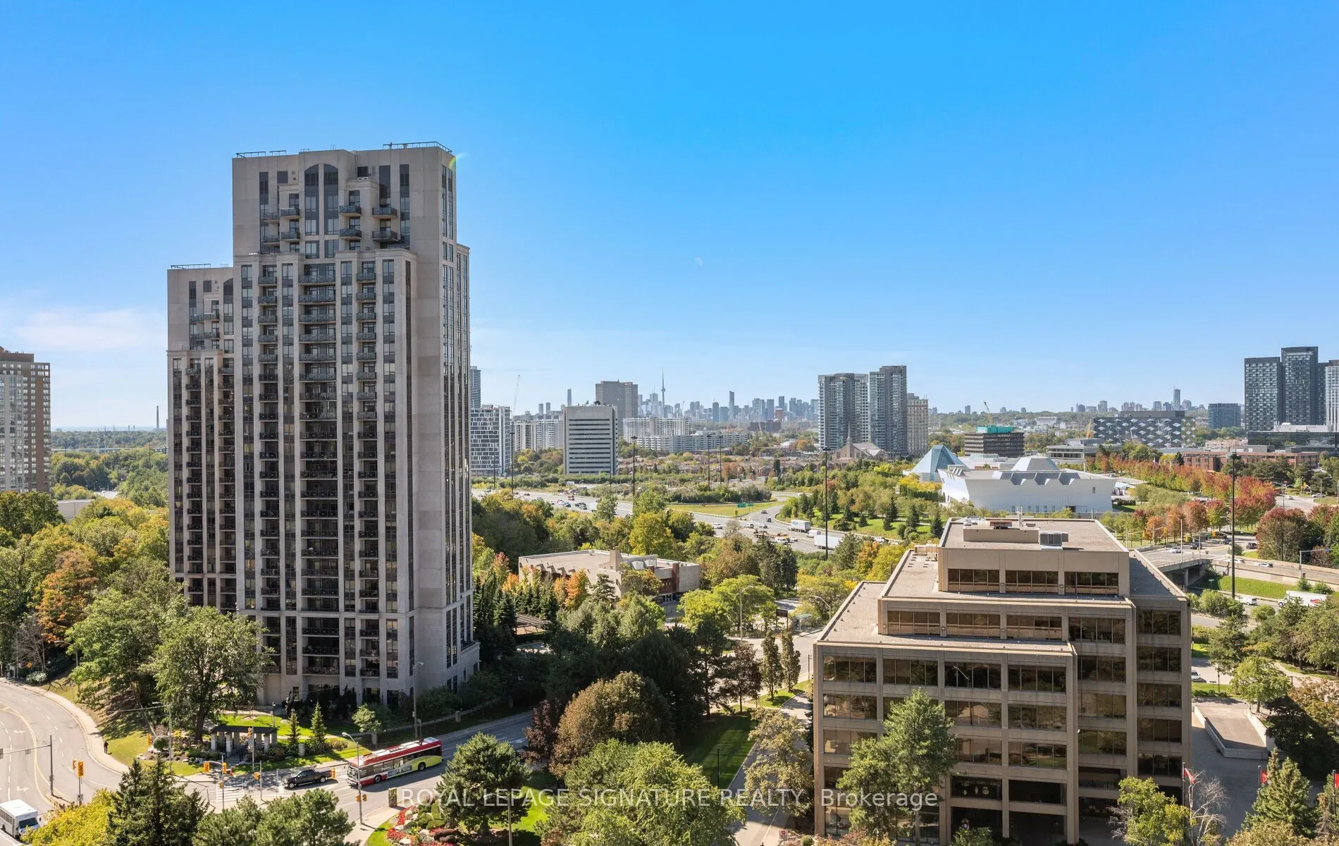 1 Concorde Place #1704