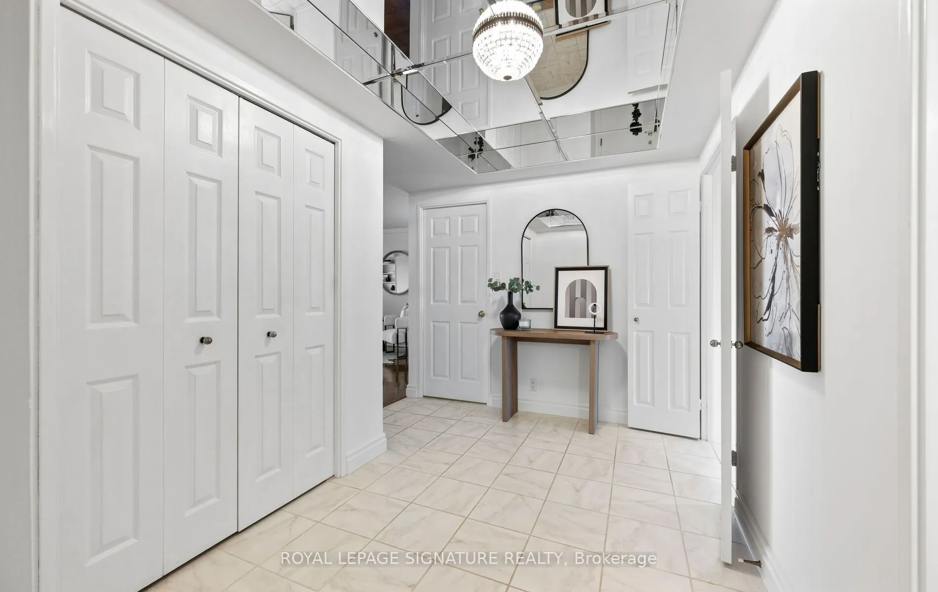 1 Concorde Place #1704
