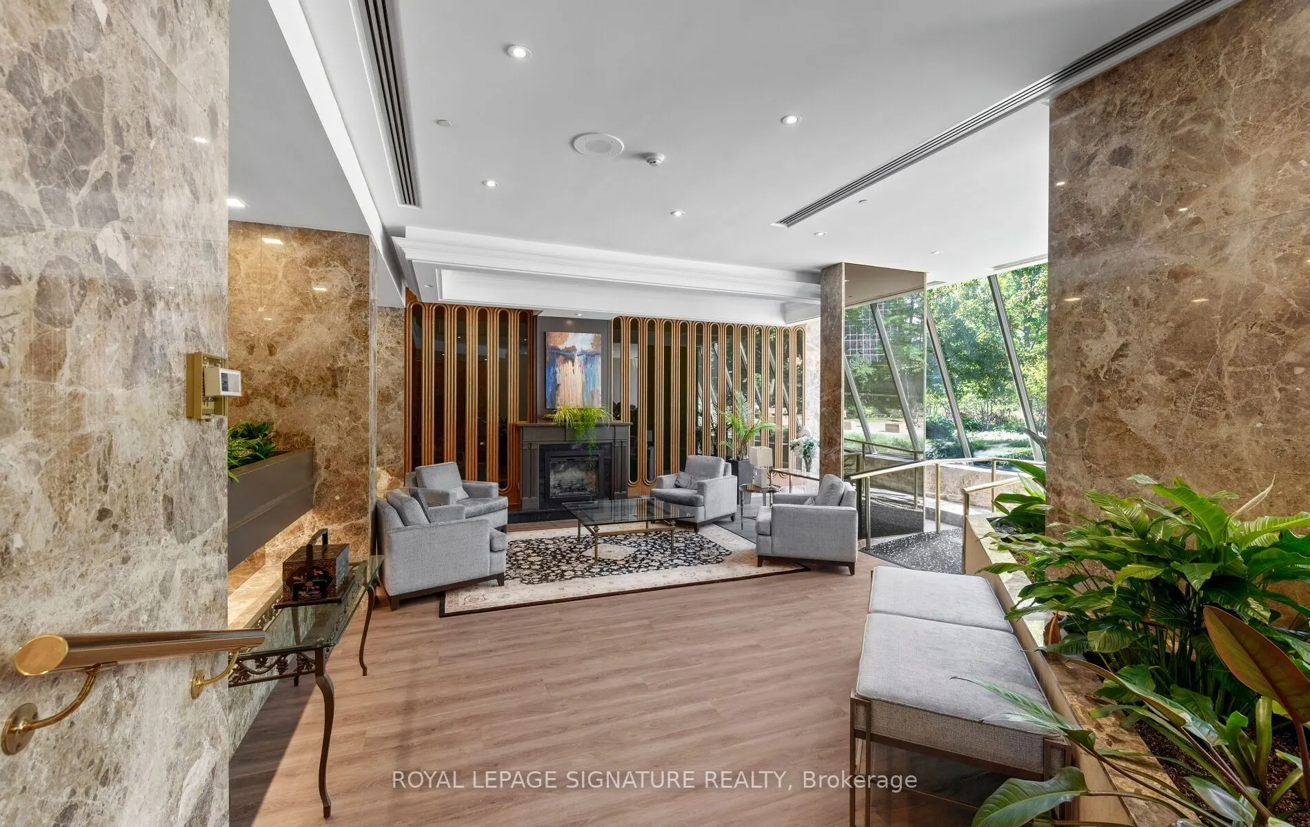 1 Concorde Place #1704