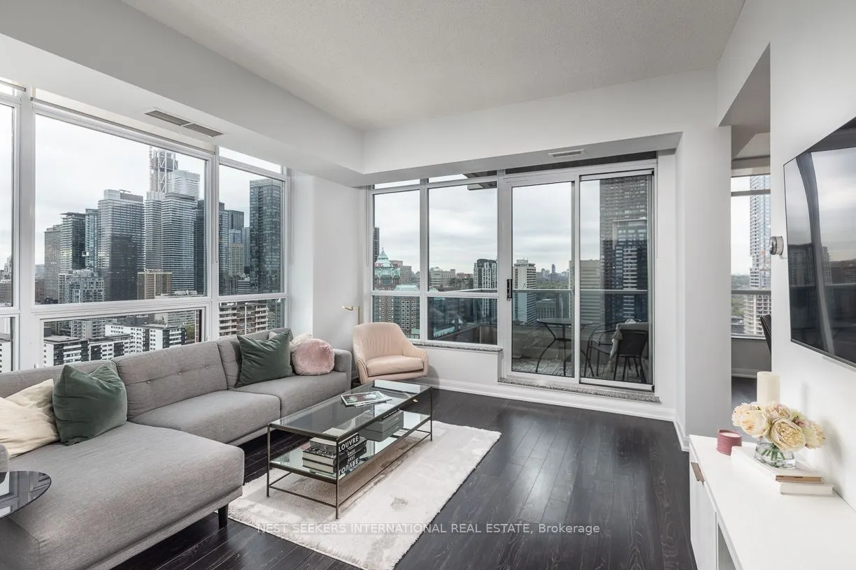 500 Sherbourne Street #2210