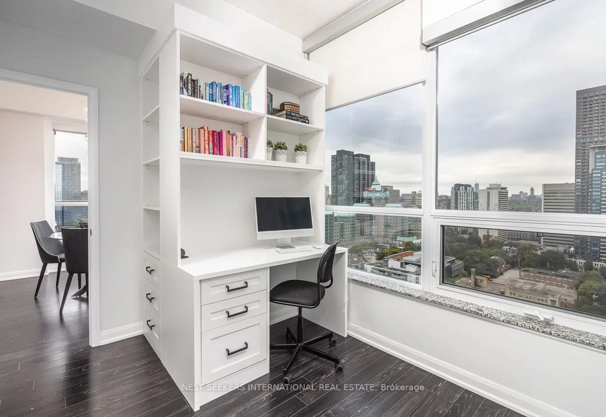 500 Sherbourne Street #2210