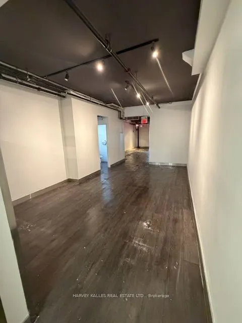 214 Queen Street W #2nd Flr