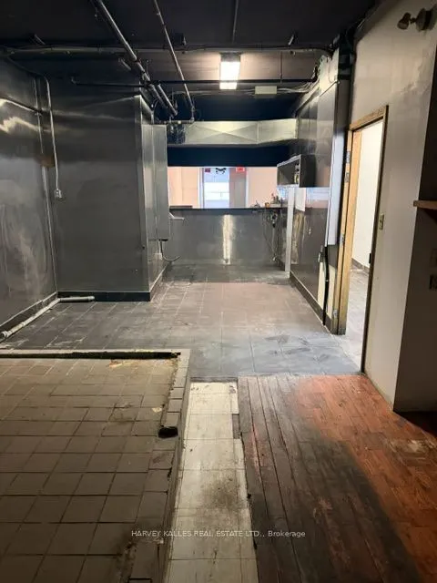214 Queen Street W #2nd Flr