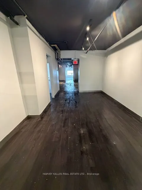 214 Queen Street W #2nd Flr