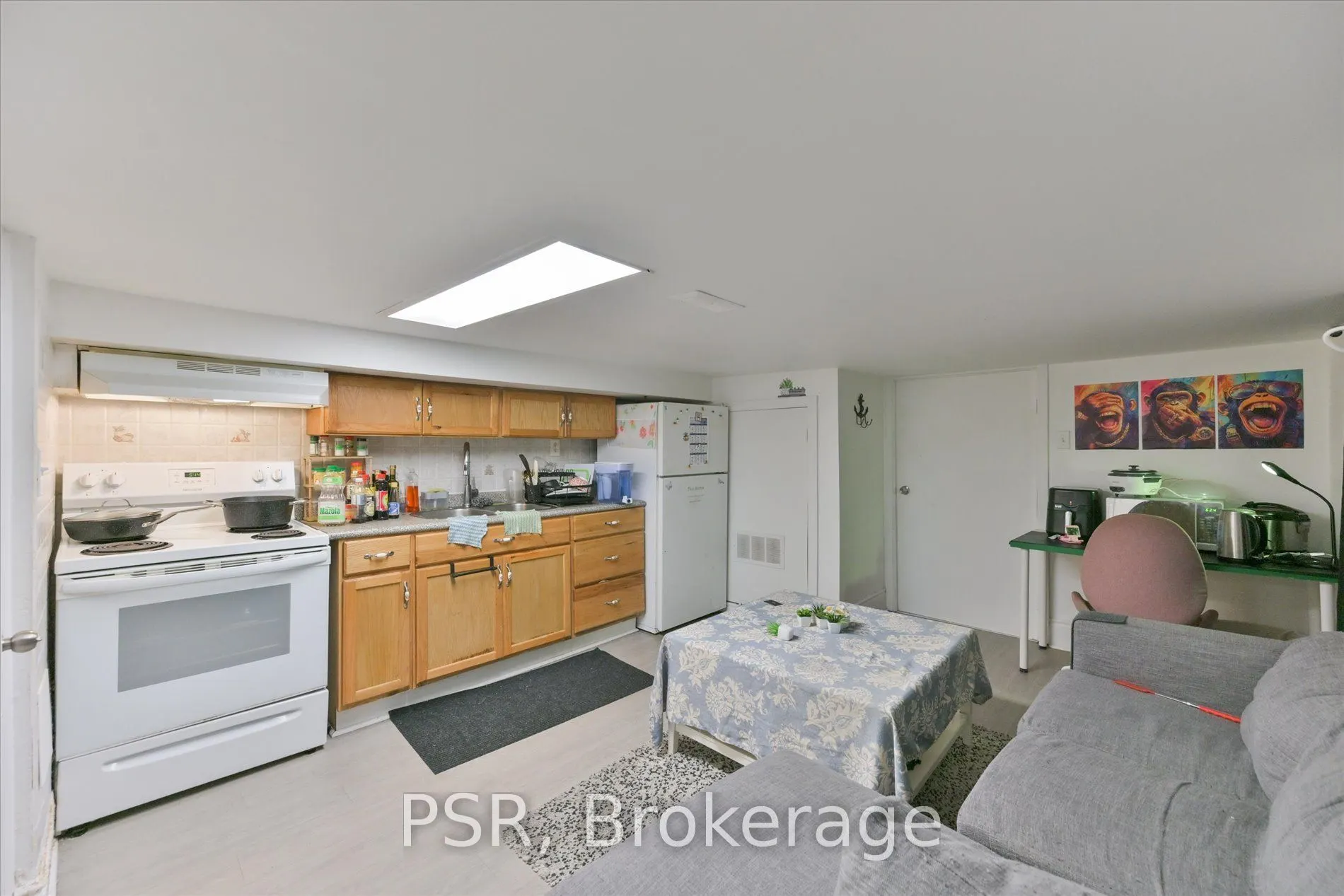 64 Gladstone Avenue