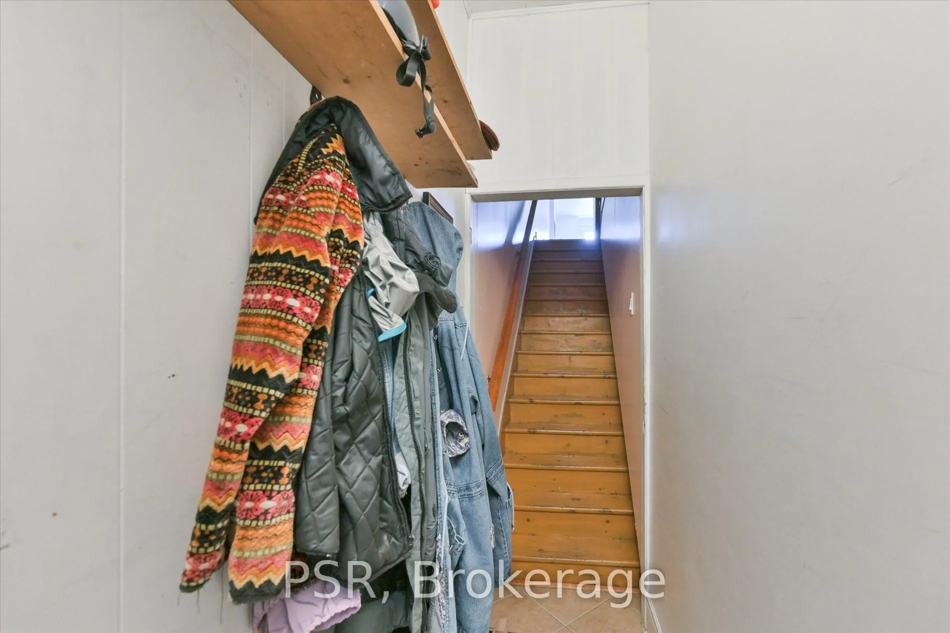 64 Gladstone Avenue