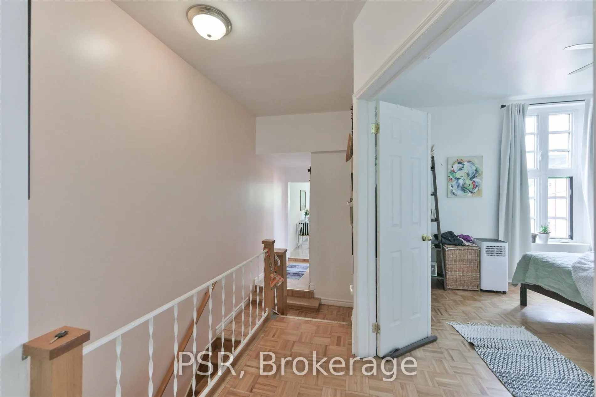 64 Gladstone Avenue