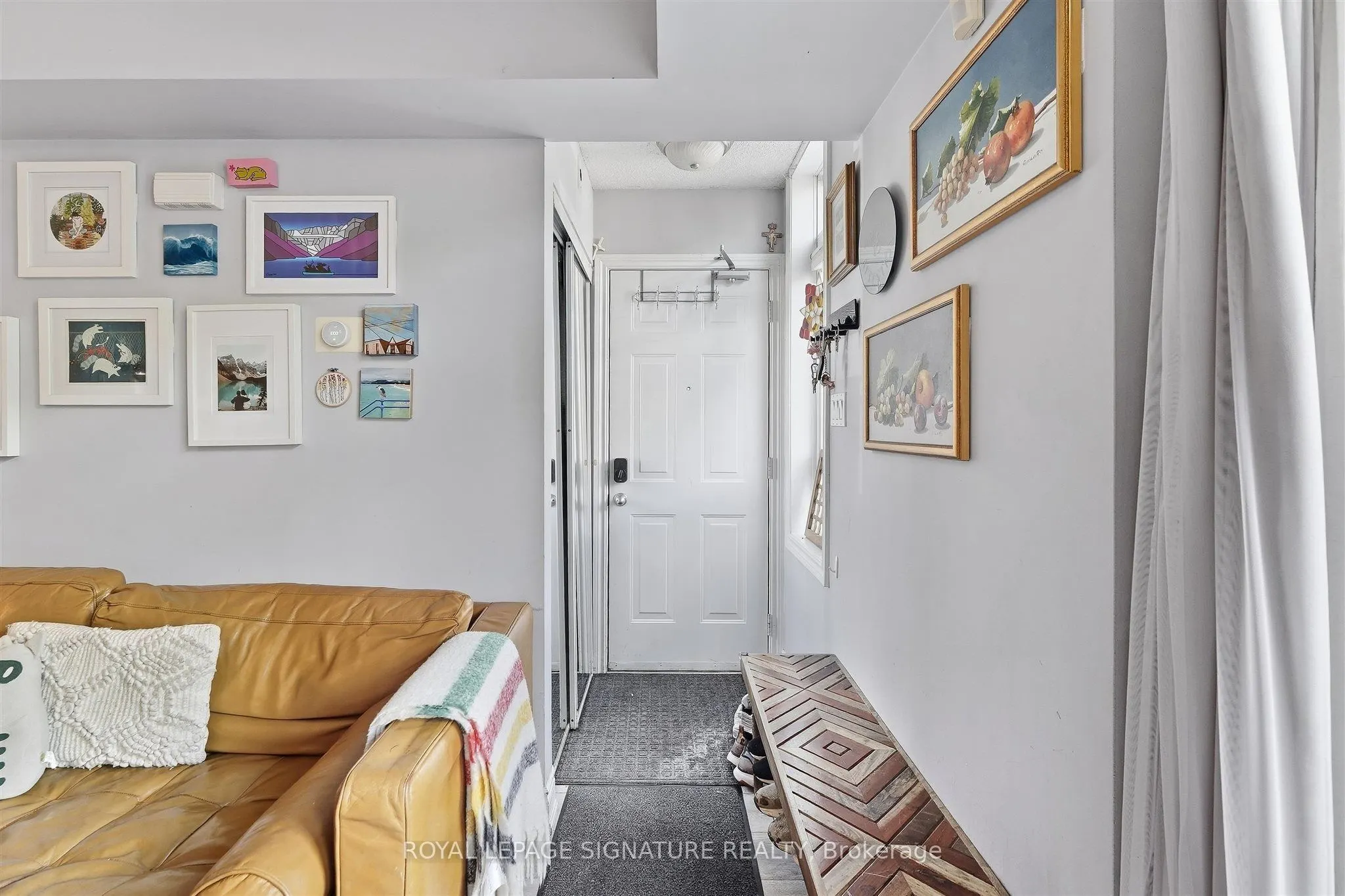 25 Sudbury Street #2503