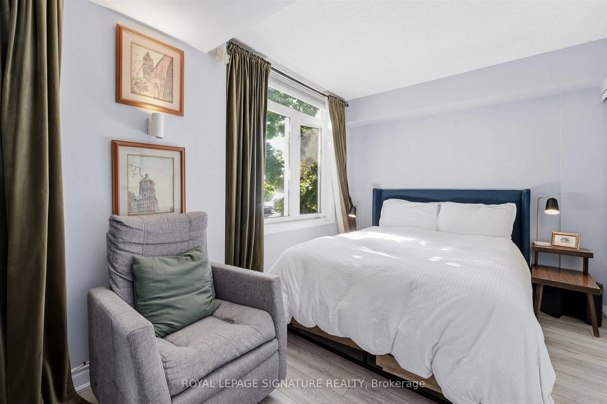 25 Sudbury Street #2503