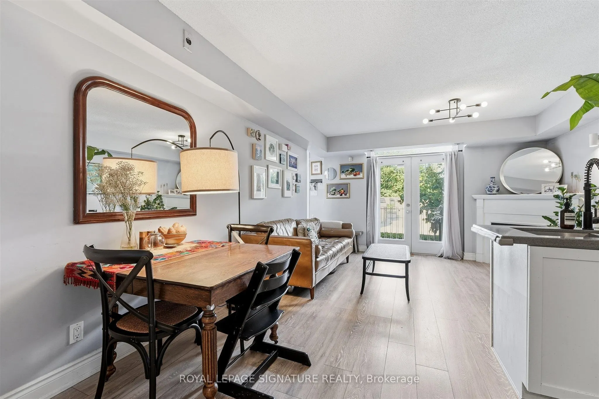 25 Sudbury Street #2503