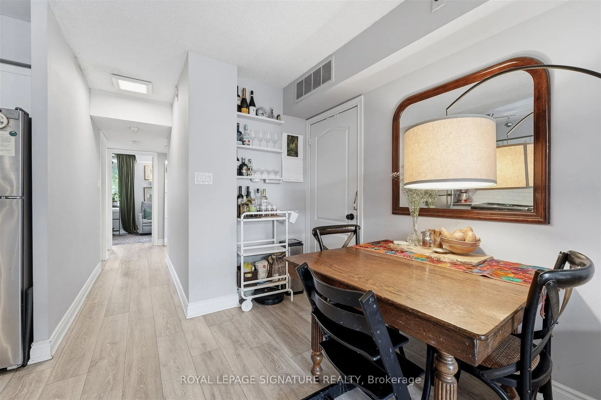 25 Sudbury Street #2503