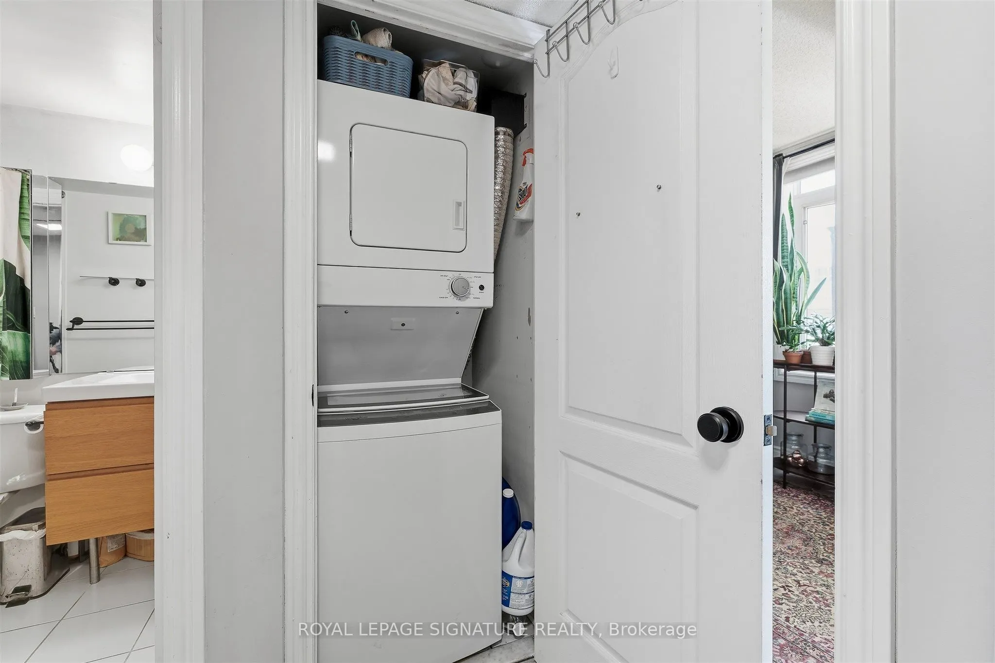25 Sudbury Street #2503