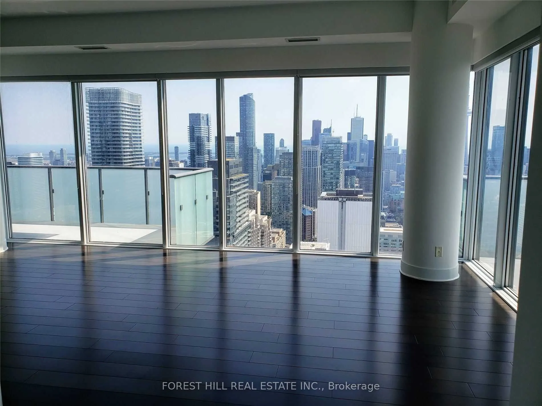 1080 Bay Street #4902
