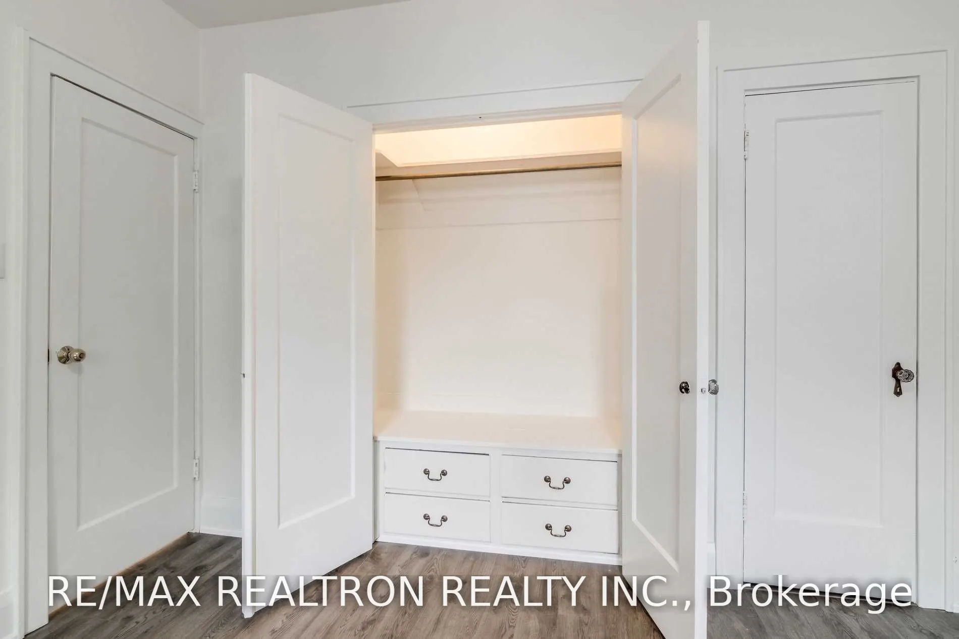 4 Hillholm Road #Upper